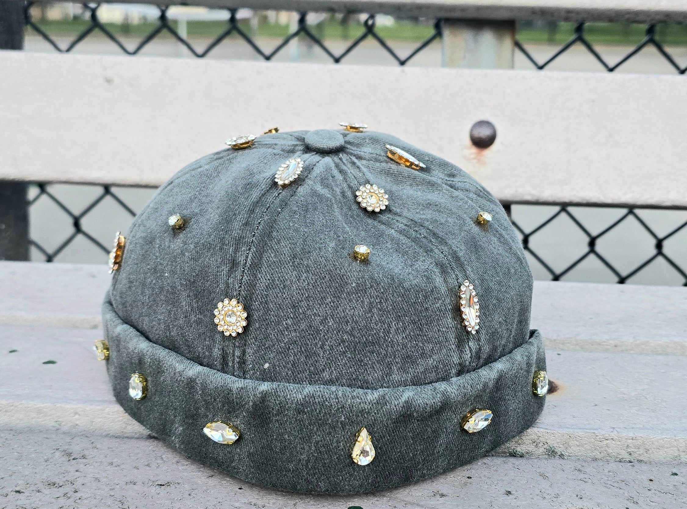 Brimless Style Green