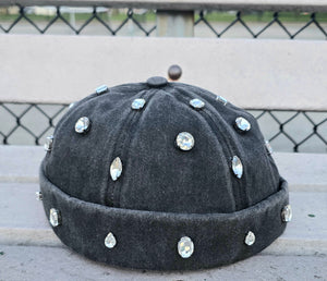 Brimless Style Black
